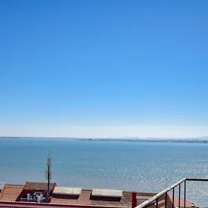 apt-stylish-central.hotels-lisbon-portugal.com/